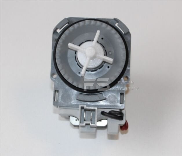 Kare Kapaksız Pompa 3 Tırnak Sarex 35960